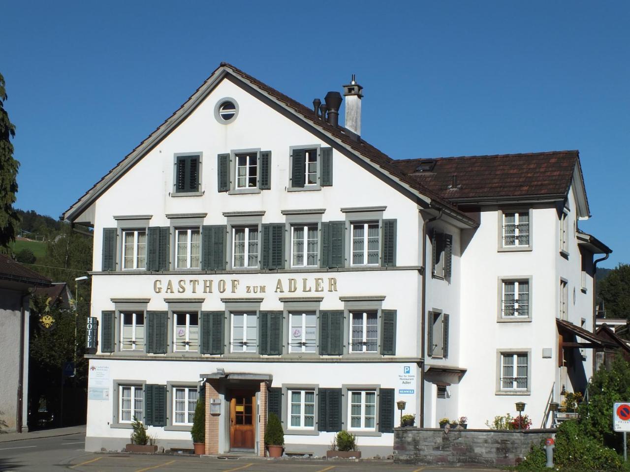 Hotel Adler Garni Bauma Eksteriør bilde